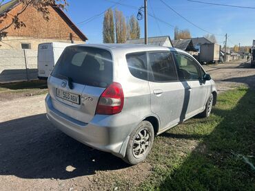 поворотник тойота виндом: Honda Fit: 2003 г., 1.3 л, Вариатор, Бензин, Хетчбек