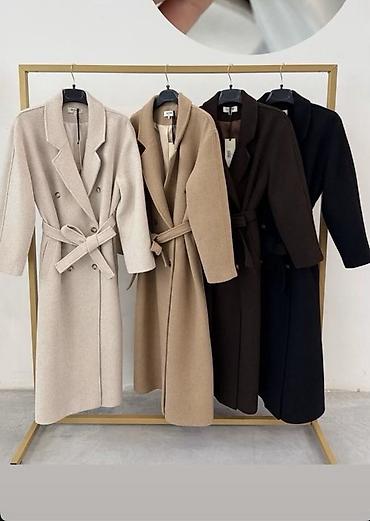max mara: Женское длинное пальто в черном цвете классического кроя с поясом — 1