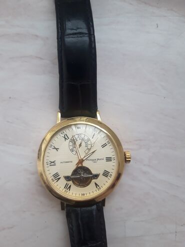 золотые часы geneve 750 цена: Б/у, Наручные часы, Patek Phillipe, цвет - Золотой