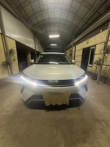 рассрочка унаа: BYD Yuan Up: 2025 г., Электромобиль, Кроссовер — 3
