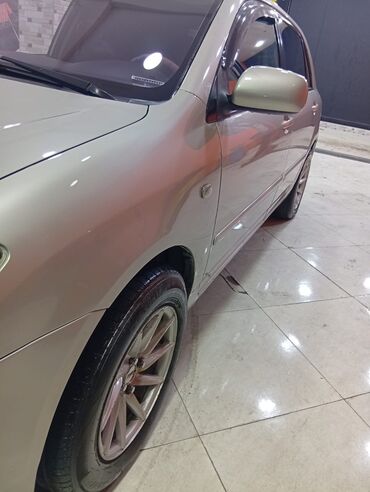 Toyota: Toyota Corolla: 1.4 l | 2005 il Hetçbek — 15