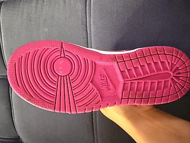 nike react: Детские кроссовки Nike (модель в стиле Dunk Low) в ярко‑розово‑белой — 3