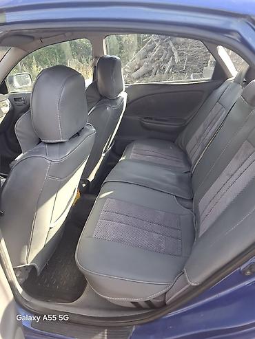 обшивки на бмв: Toyota Avensis: 1998 г., 1.8 л, Механика, Бензин, Лифтбек — 5