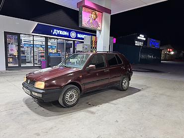 панел сапок: Volkswagen Golf: 1992 г., 1.8 л, Механика, Бензин, Хэтчбэк — 4