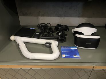 joystick qiymetleri: Sony Playstation VR ve VR Joystick tecili satilir. Əla veziyyətdədir