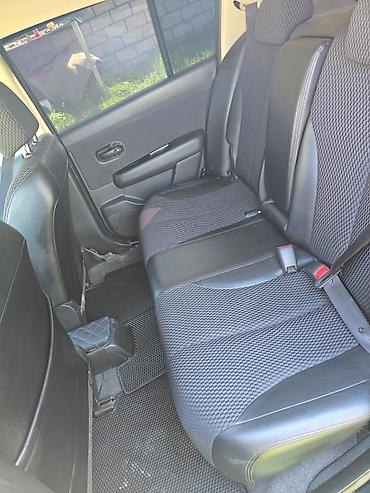 chery tiggo qiymeti: Nissan Tiida: 1.5 l | 2011 il Hetçbek — 3