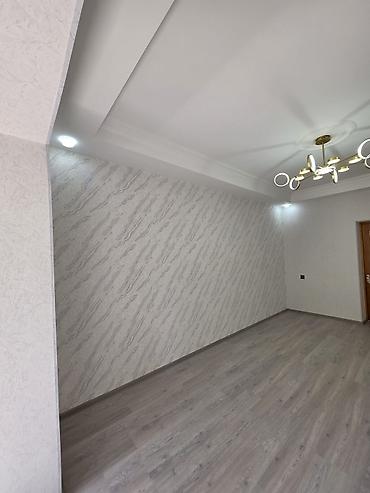 zabrat ev: Bakı, 8-ci kilometr, 2 otaqlı, Köhnə tikili, 42 kv. m — 5