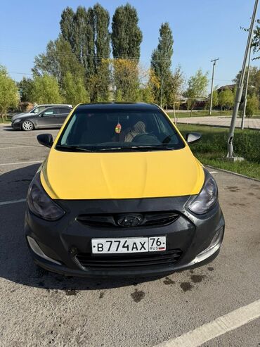 Hyundai: Hyundai Solaris: 2014 г., 1.6 л, Механика, Бензин, Седан