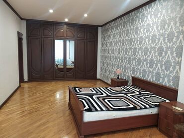 Uzunmüddətli kirayə mənzillər: Nəsimi rayonu, Zabitlər parkı yaxınlığında, “AF Center” binasında 4 — 11