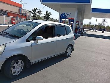 step vagon: Honda Fit: 2003 г., 1.3 л, Автомат, Бензин, Хэтчбэк — 2