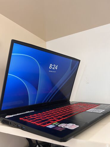 işlenmiş televizor: İşlənmiş MSI, 17.3 ", Intel Core i7, 512 GB, Rayonlara çatdırılma