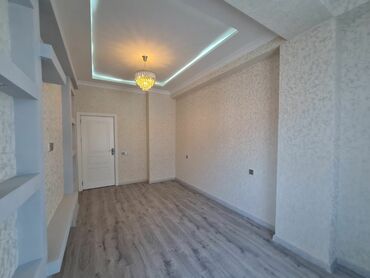Qarajlar: 2 otaqlı, Yeni tikili, 48 kv. m