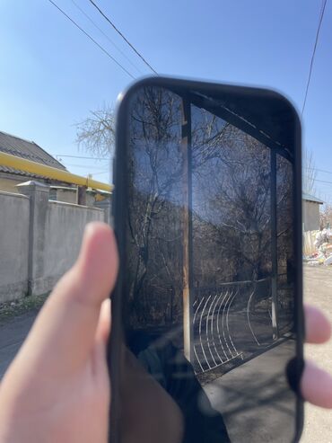 режим 12 с: IPhone 11, Б/у