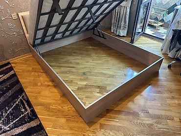 bazalı divanlar: Yeni, İkinəfərlik çarpayı, Bazalı, Matras ilə, Siyirməsiz — 8