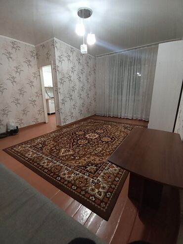 срочно продается квартира: 1 бөлмө, 29 кв. м, Жеке план, 2 кабат, Косметикалык ремонт
