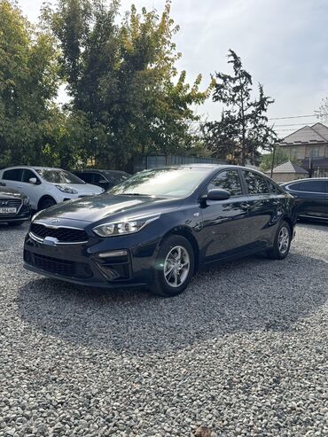машина мало литровка на рассрочку: Kia K3: 2019 г., 1.6 л, Вариатор, Бензин, Седан