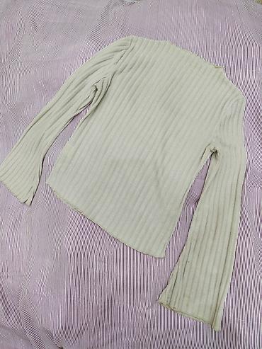 stringer alt geyimi: Qadın trikotaj bluz - Rəng: açıq krem/bej - Material: yumşaq, elastik — 1
