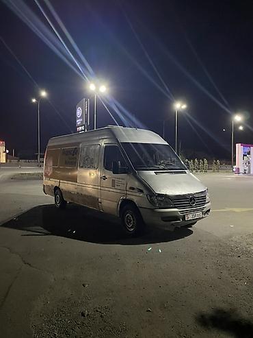b class: Mercedes-Benz Спринтер: 2004 г., 2.2 л, Механика, Дизель, Фургон — 2