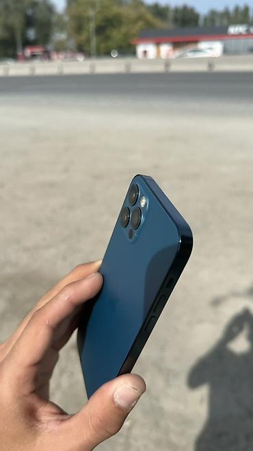 Apple iPhone: IPhone 12 Pro, цвет Pacific Blue - Экран 6.1", OLED Super Retina XDR — 4