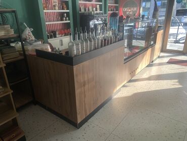 Digər restoran, kafe avadanlığı: Kafe/şirniyyat vitrini və mətbəx avadanlığı paketi Təsvir: - Ön — 1