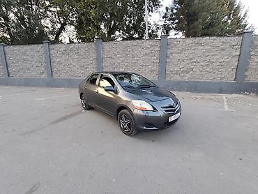 belta: Toyota Belta: 2009 г., 1.5 л, Автомат, Бензин, Седан — 4