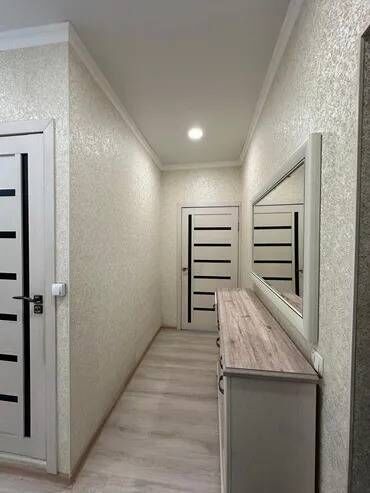 3 комнатная квартира 104 серии бишкек: 1 комната, 34 м², 105 серия, 7 этаж, Дизайнерский ремонт