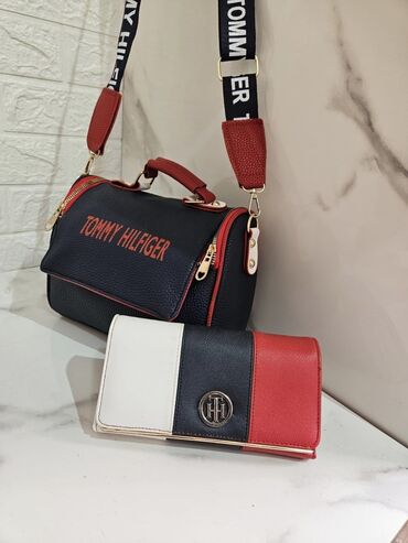 Torbe: Bilo koji komplet
Torba+novcanik
4200 — 4