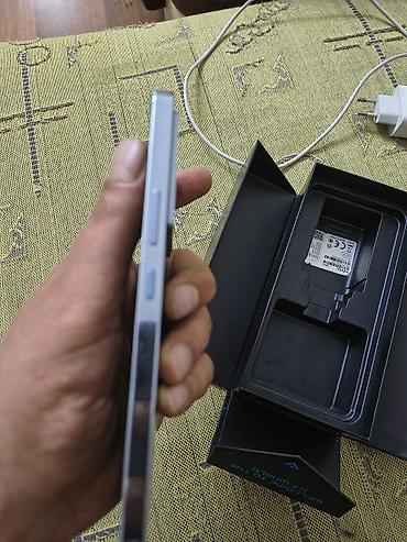 20: Infinix GT 20 Pro, 256 GB, rəng - Göy, Sensor — 6