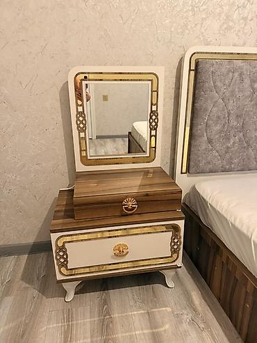 işci masa: Zərif klassik dizaynlı mebel dəsti Yataq otağı: 2 il işlənib - 2 — 9