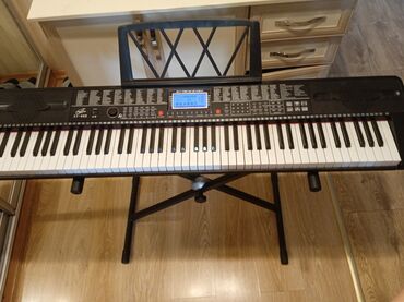 Ford: Son fürsətler tələsin Elektron piano/sintezator – XY-988 - Tam ölçülü