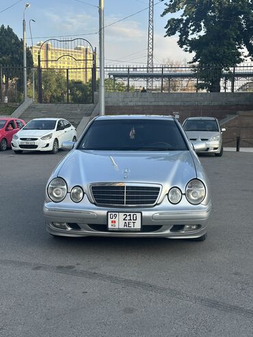 мерседес очкарик: Mercedes-Benz 220: 2002 г., 2.2 л, Типтроник, Дизель, Седан