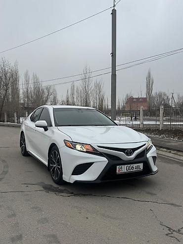 Toyota: Toyota Camry: 2019 г., 2.5 л, Автомат, Бензин, Седан — 2
