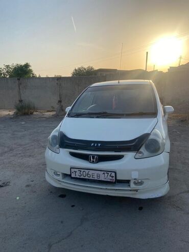 продам домкрат: Honda Fit: 2001 г., 1.3 л, Вариатор, Бензин, Хэтчбэк