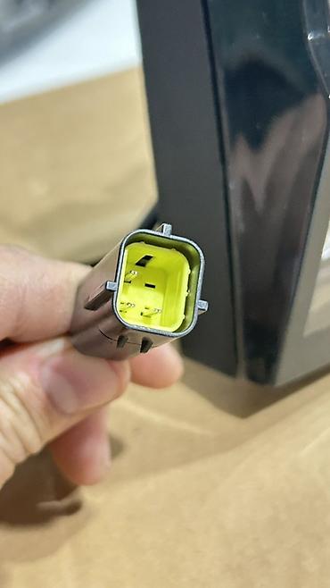 stop: LED, Changan Yeni — 3