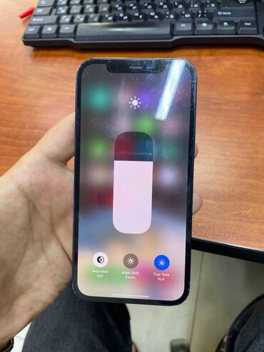 Apple iPhone: IPhone 12, 64 GB, Black Titanium, Face ID