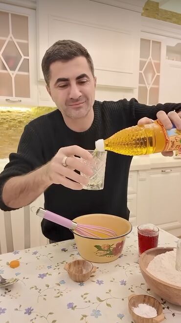 oglan ucun ad gunu tortlari: Günəbaxan yağı, 1 l