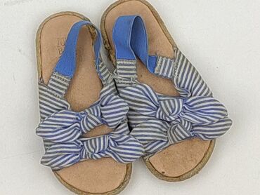 sandały koturn ccc: Sandals 23, Used
