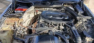 mercedes e class w124: Mercedes-Benz W124: 2 l | 1990 il Sedan — 6