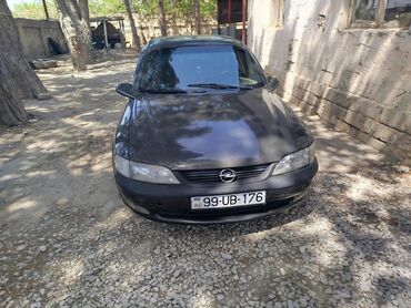 Opel: Opel Vectra: 2 l | 1997 il 1000001 km Sedan