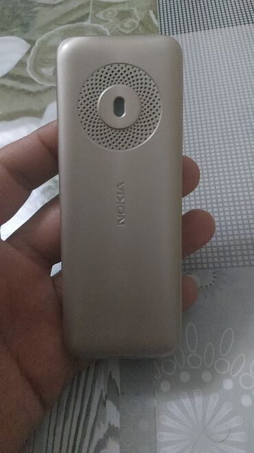 nokia 7700 купить: Nokia 130, < 2 GB Memory Capacity, rəng - Gümüşü, Düyməli