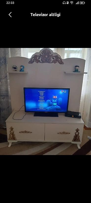 matras alti: Televizor altlığı və dekorativ panel - Klassik üslubda, ağ rəngli TV — 1