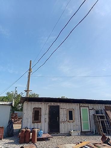 Контейнерлер: Продаю кантенир 40 тоник утюплёныи Бишкеке цена 270.тысяч сом — 1