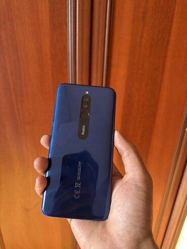 телефон редми8: Redmi, Redmi 8, Колдонулган, 32 ГБ, түсү - Көк, 2 SIM