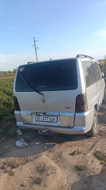 Mercedes-Benz Vito: 2004 г., Механика, Газ, Минивэн