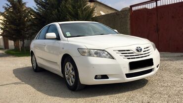 Toyota: Toyota Camry: 2.4 l | 2008 il Sedan — 4
