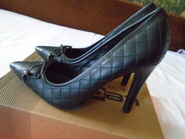 salonke udobne: Pumps, Graceland, 37