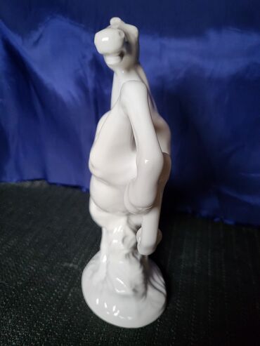 Ostali kućni dekor: Porcelanki veci nov,vintaz konj. Porcelanski konj,nov. sve na — 11