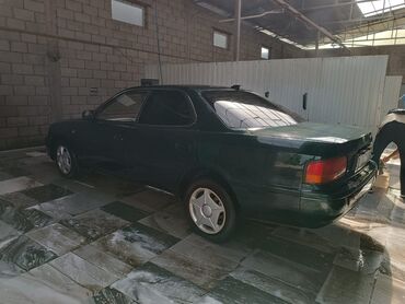 Toyota: Toyota Vista: 1995 г., 1.8 л, Автомат, Бензин, Седан