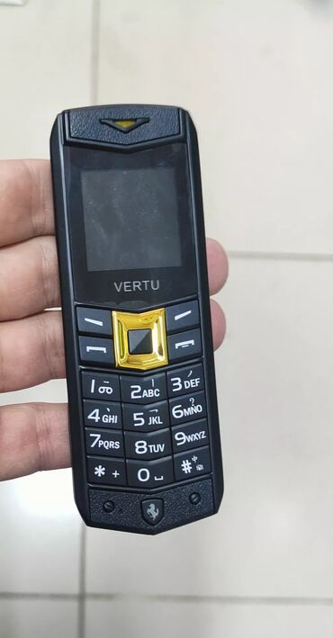 naxcivan telefon qiymetleri: Vertu Signature Touch, Zəmanət, Düyməli, Sənədlərlə