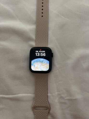 серебряные часы: Продается Apple Watch SE 2 44mm(оригинал) состояние идеальное